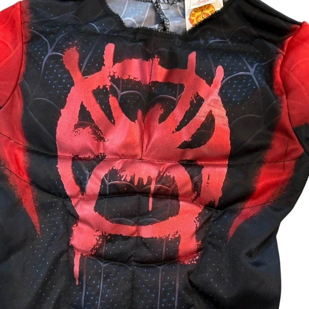Boys Spider-Man costume size small (6-8) Jumpsuit only NO MASK.